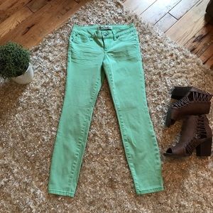 True Freedom Ankle length skinny jean - Size 3